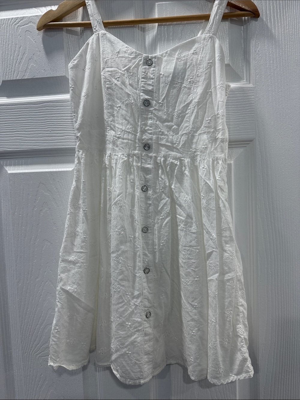 White Eyelet Button-Front Girls' Sundress